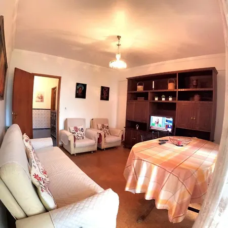 아파트 Carcavelos, 3 Bedroom Renovated, S. D. Rana 카르카벨로스