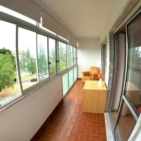 아파트 Carcavelos, 3 Bedroom Renovated, S. D. Rana