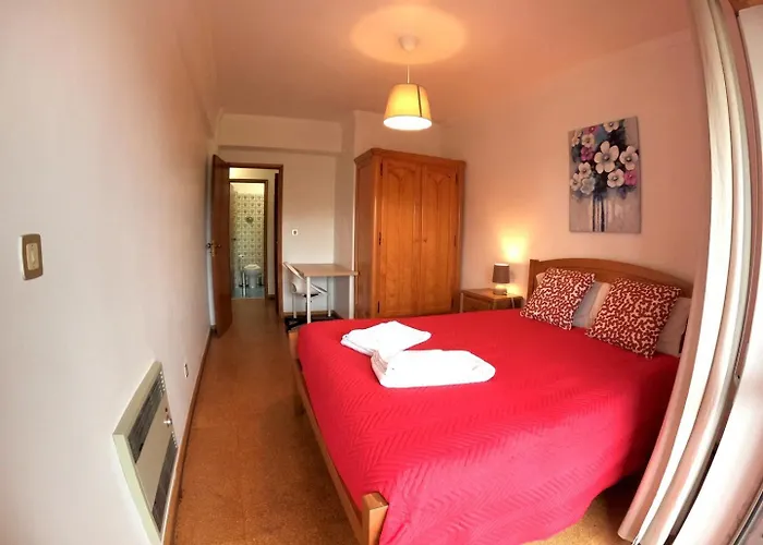 Carcavelos, 3 Bedroom Renovated, S. D. Rana Carcavelos (Lisbon)