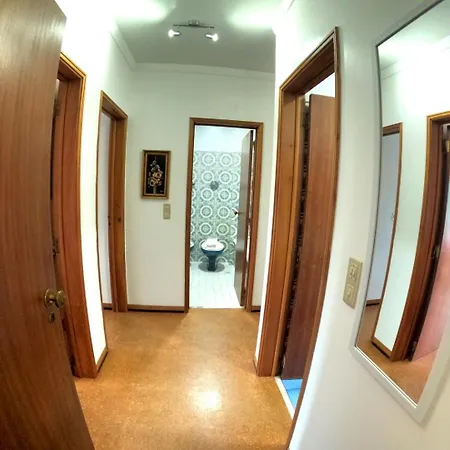Διαμέρισμα Carcavelos, 3 Bedroom Renovated, S. D. Rana
