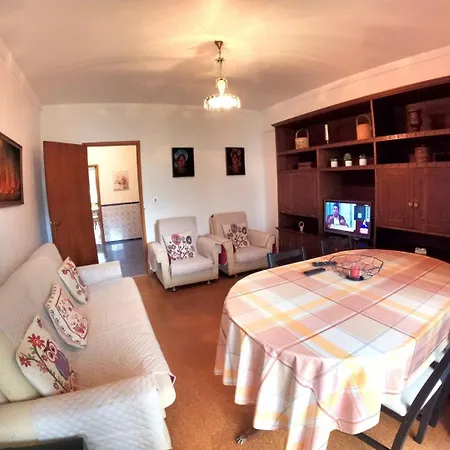 Διαμέρισμα Carcavelos, 3 Bedroom Renovated, S. D. Rana *